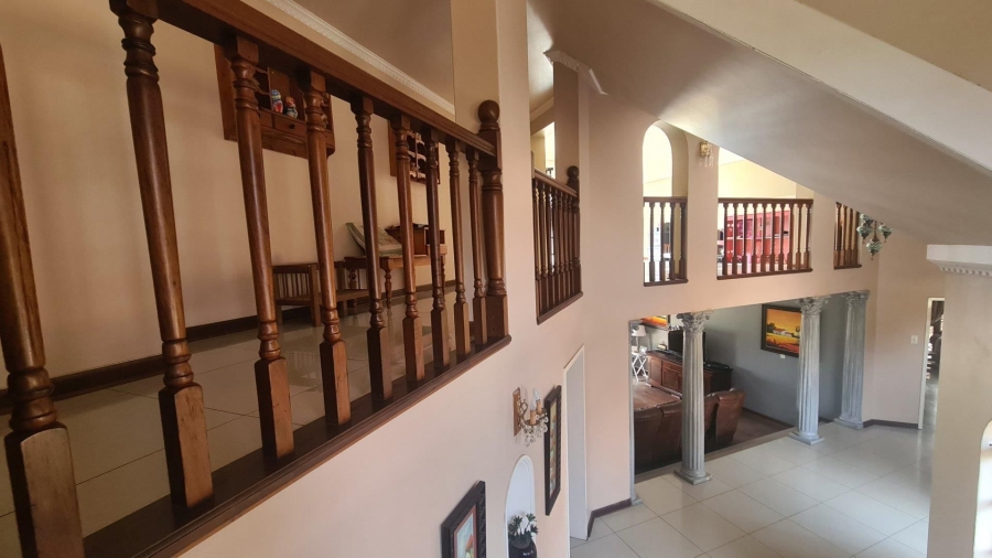 5 Bedroom Property for Sale in Wilgeboom A H North West